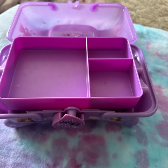 Jewelry box or trinket box plastic - Picture 2 of 4